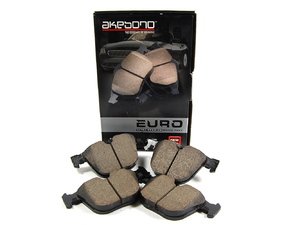 ES#1843916 - eur919 - Rear Euro Ceramic Brake Pad Set - Offers excellent pedal feedback, low dust, and smooth initial bite. A favorite among BMW enthusiasts. - Akebono - BMW
