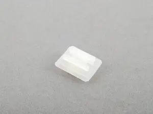 Bracket Plug Connection - White