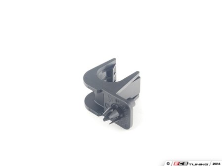 ES#2546815 - 0039955077 - Hose Securing Clip - Secures Coolant Return Hose To Chassis - Genuine Mercedes Benz - Mercedes Benz