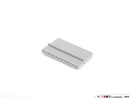 ES#2676316 - 61136931872 - SOCKET HOUSING - Genuine MINI - 