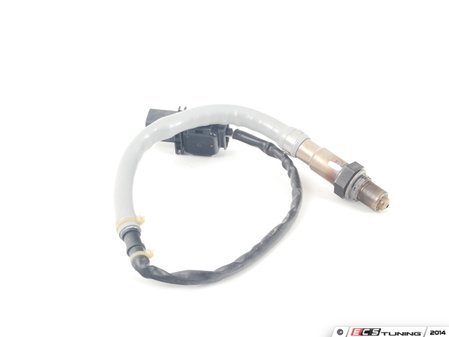 ES#2713004 - 06J906262AA - Front Oxygen Sensor - Priced Each - (NO LONGER AVAILABLE) - Keep your engine running efficiently - Vemo - 