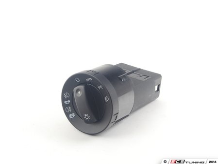 ES#2730572 - 8E0941531B5PR - Headlight Switch (8E0941531B5PR) - Controls functions of the parking lights, headlights, and fog lights - Vemo - Audi