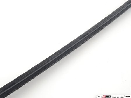 ES#92767 - 51311934902 - E30 M3 Rear window trim - right - Black trim that surrounds the rear windshield - Genuine BMW - BMW