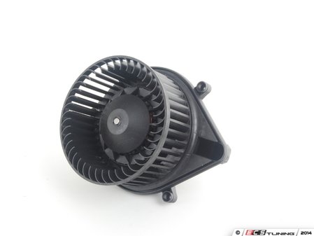 ES#3448016 - 8E1820021E - Blower Motor Assembly - Pushes air through the vent system - Valeo - Audi