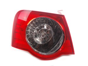 ES#347109 - 3C5945095J - Outer Tail Light Assembly - Left - Replace your broken tail light in your B6 passat - Genuine Volkswagen Audi - Volkswagen