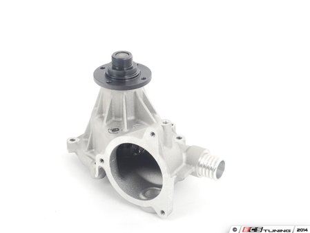 ES#2711698 - 11511407113 - E39 M5 Water Pump - Does not include gasket - Genuine BMW - BMW