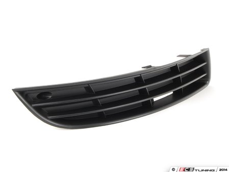 ES#2707733 - 9555272 - Front Bumper Grill - Right - Located in the lower bumper - Bremmen Parts - Volkswagen