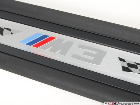 ES#1903408 - 51477979360 - E92 M3 Front Door Sill - right - Add some individual styling to your interior - Genuine BMW - BMW