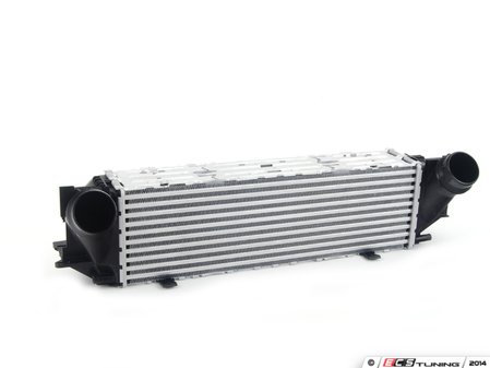 ES#2537174 - 17117618768 - Intercooler - Also known as a charge-air cooler - Genuine BMW - BMW