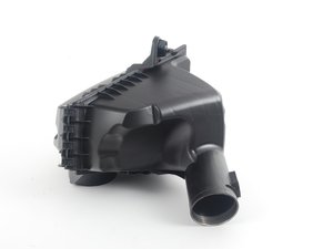 ES#2562728 - 13717612014 - F10 Intake Assembly - New stock air box to keep your car breathing right - Genuine BMW - BMW