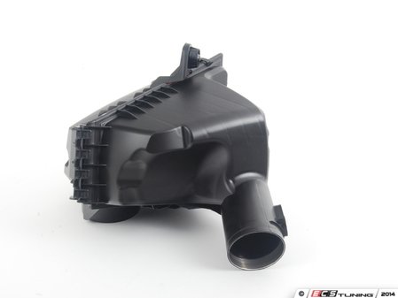 ES#2562728 - 13717612014 - F10 Intake Assembly - New stock air box to keep your car breathing right - Genuine BMW - BMW