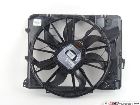 ES#4420321 - 17425A3F106 - Electric Fan With Shroud - If your fan fails your engine will overheat when idling - Genuine BMW - BMW