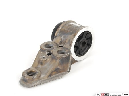 ES#2738502 - 4B0501522E - Rear Axle Beam Mount - Right - Rubber mount for the axle beam - Lemforder - Audi Volkswagen