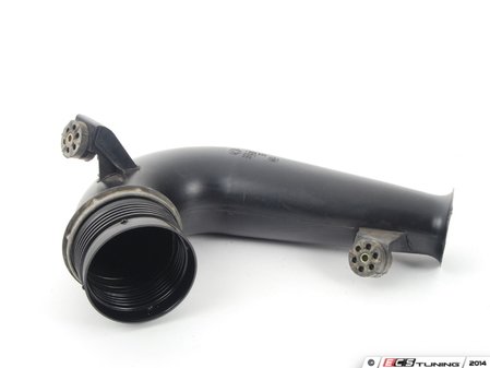 ES#34966 - 13711742983 - SUCT. TUBE - Genuine BMW - BMW