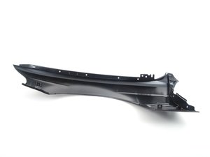 ES#72076 - 41358162134 - Front Fender - Right - Replace your vehicle's damaged body panel today! - Genuine BMW - BMW