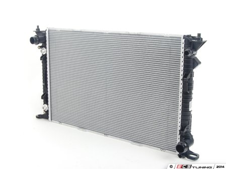 ES#2860612 - 8K0121251AL - Radiator - Fix leaks and keep your cooling system efficient - Genuine Volkswagen Audi - Audi