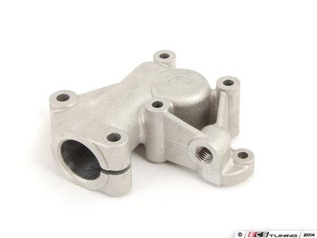 ES#27538 - 12111252932 - E30 Distributor flange - Used to mount the distributor - Genuine BMW - BMW