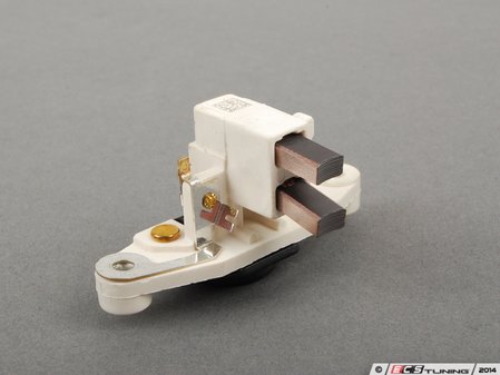 ES#2568917 - 92860314200 - Voltage Regulator - Located on the rear of the generator - Bosch - Porsche