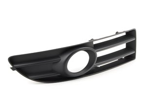 ES#445436 - 8H0807682B01C - Cooling Air Grille - Right - (NO LONGER AVAILABLE) - OEM grille on the right (passenger) side of the bumper - Genuine Volkswagen Audi - 