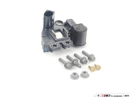 ES#2681508 - 0031544006 - Voltage Regulator - Located behind the alternator rear cover - Valeo - Mercedes Benz