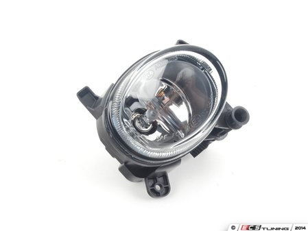 ES#2206906 - 8T0941700E - Fog Light Assembly - Right - Replace your damaged fog lamp assembly - Includes bulb - Genuine Volkswagen Audi - Audi