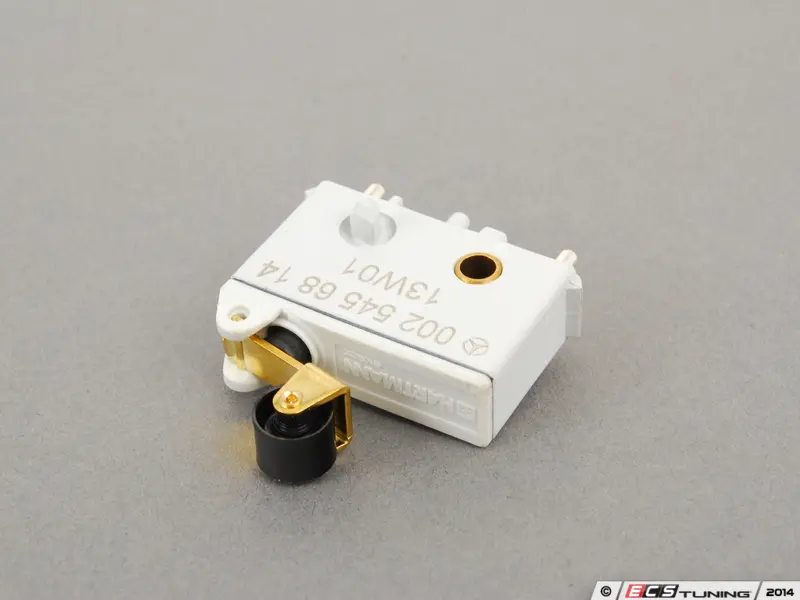 メル14588 Amazon.com: Genuine OEM Upper Radiator Coolant Hose for