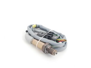 ES#286387 - 07L906262R - front Oxygen Sensor - Keep your engine running efficiently - Genuine Volkswagen Audi - Audi