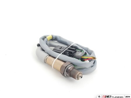 ES#286387 - 07L906262R - front Oxygen Sensor - Keep your engine running efficiently - Genuine Volkswagen Audi - Audi