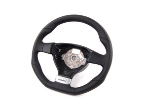 ES#1070682 - 1K0419091FRTVJ - European R32 Steering Wheel - Direct fit wheel without multi function buttons from the 6 speed manual European R32 - Genuine European Volkswagen Audi - Volkswagen