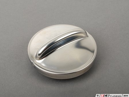 ES#35685 - 16111105835 - Fuel Cap - Gas cap that seals your gas tank. Includes sealing gasket - Genuine BMW - BMW