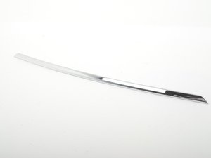 ES#2557775 - 51117279700 - Finisher Rod - Center - Genuine BMW - BMW