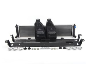 ES#2575356 - 99610603751KT - Center Radiator Kit For Cars With Manual Transmission - Keep engine temperatures down with an additional radiator - Includes coolant - Genuine Porsche - Porsche