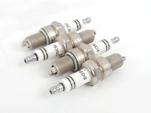 ES#2738933 - 99917015690KT3 - Spark Plugs - Set Of 4 - WR 7 DC - Bosch - Porsche