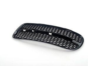 ES#418032 - 7L6853665A9B9 - Front Bumper Grille - Left - Found on the front bumper, above the fog light - Genuine Volkswagen Audi - Volkswagen
