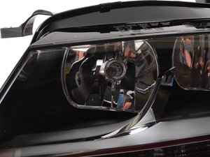 ES#4697251 - 8K0941029BG - Halogen Headlight - Left - Replace faded or broken headlights - Genuine Volkswagen Audi - Audi