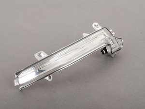 ES#2543115 - 63137280772 - Mirror turn signal - right - Mirror mounted turn signal - Genuine BMW - BMW