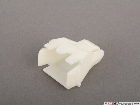 ES#150857 - 52207157536 - Rear Seat Clips - Priced Each - Holds the upholstery together - Genuine BMW - BMW