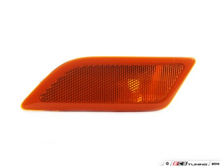 ES#2204025 - 2049067301 - Front Bumper Side Marker - Left - does not include bulb - Genuine Mercedes Benz - Mercedes Benz