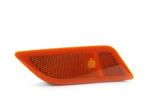 ES#2204026 - 2049067401 - Front Bumper Side Marker - Right - does not include bulb - Genuine Mercedes Benz - Mercedes Benz
