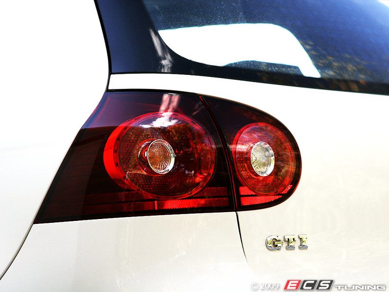 Genuine European Volkswagen Audi 1K6998000 European R32 Tail Light