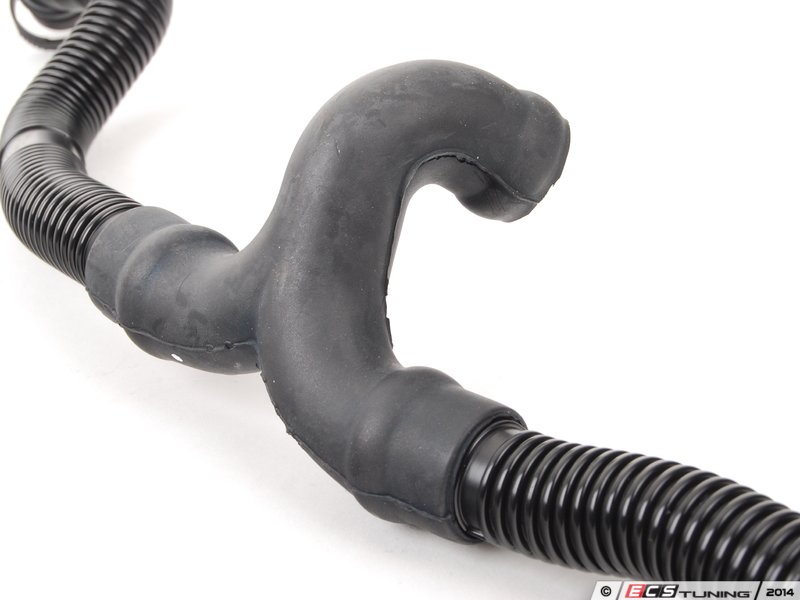 Genuine Volkswagen Audi - 078131831L - Secondary Air Injection Pipe ...