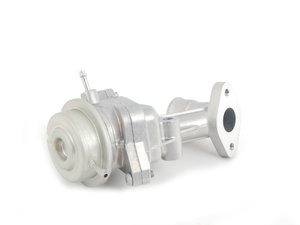 ES#1614631 - 0021406260 - EGR Valve - Circulates exhaust gas back into the intake manifold to help your engine run cleaner - Genuine Mercedes Benz - Mercedes Benz