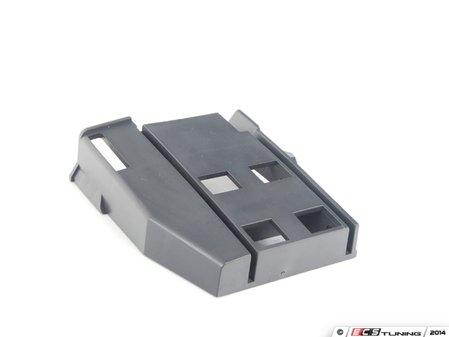ES#74069 - 51112239704 - E30 Front Bumper Guide Bracket - right - Used to support the right end of the front bumper - Genuine BMW - BMW