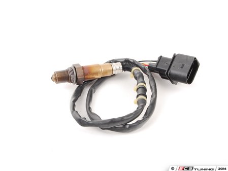 ES#2574915 - 95560612601 - Pre-Catalyst Oxygen Sensor - Priced Each - Fitment before the catalyst on either side - Two required - Bosch - Porsche