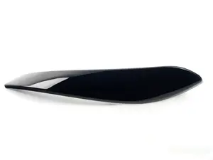 door pull trim - right 