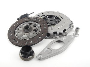 ES#2627418 - 21207587368 - Remanufactured Clutch Kit - Includes clutch disc, pressure plate, clutch fork, pilot bearing and clutch release bearing - plus a clutch alignment tool - LUK - BMW