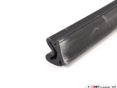 ES#1638506 - 1137252066 - Window Seal - Right Side - Seals Window To Folding Top - Genuine Mercedes Benz - Mercedes Benz