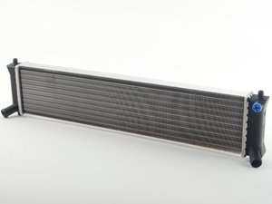 ES#2779823 - 99610603751 - Center Radiator - Additional cooling for GT3, Boxster S, and Tiptronic cars - Behr - Porsche