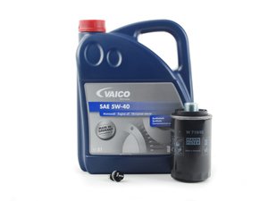 ES#3143341 - 06J115403CKT5 -  Oil Service Kit - With Magnetic Drain Plug - Includes Vaico oil, filter, and ECS magnetic drain plug - Assembled By ECS - Audi