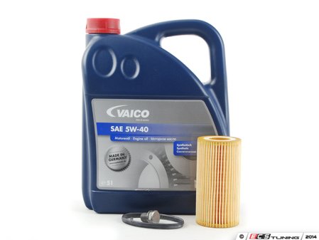 ES#2784781 - MK520T3KKT1 -  Oil Service Kit - Includes Vaico oil, filter, and drain plug - Assembled By ECS - Audi Volkswagen